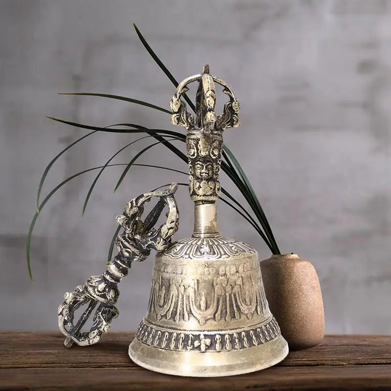 Cloche Bouddhiste Tibétaine en Bronze  - Gravure Visage Vajra & Dorjé